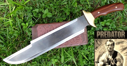Billy's Predator Knife Version II Picture.  Influenced by the movie Predator.