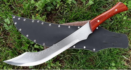 Lord of the Rings Strider Knife Picture. 